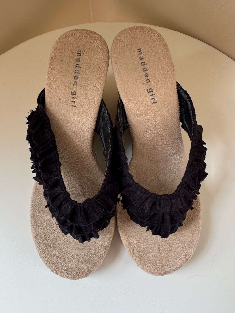 Madden Girl Wedge Sandal, 6